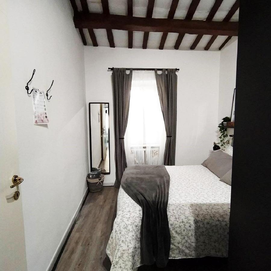Casa In Centro Storico Vista Gran Sasso Appartement Atri Buitenkant foto
